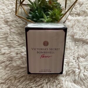 Victoria's Secret Bombshell Paris Perfume Box FACTORY SEALED